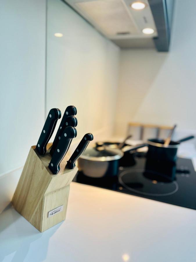Stylish Studio Apartment Near To Old Trafford Stadium Манчестер Экстерьер фото